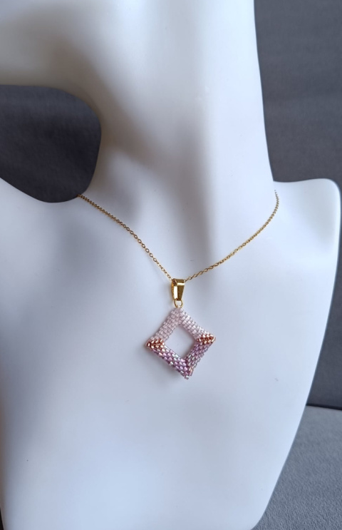 Rózowa zawieszka z koralików Subtelle Sparkle Rózowa zawieszka z koralików Subtelle Sparkle