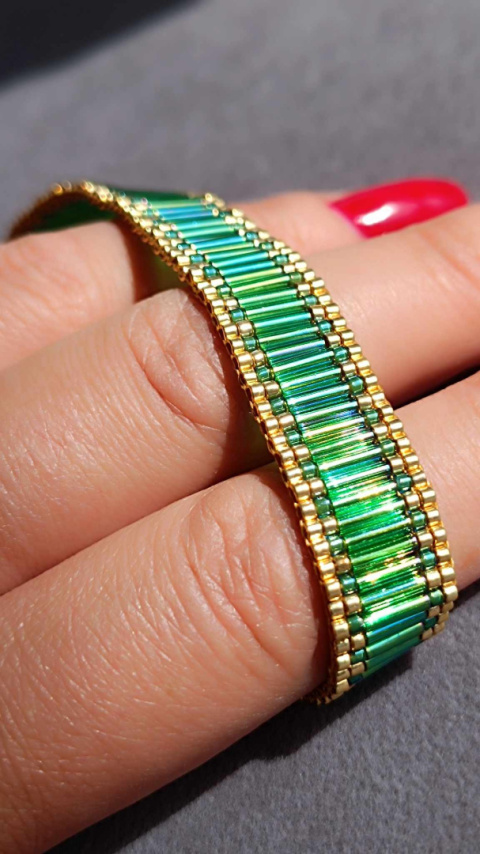 Zielony zestaw minimalistycznych bransoletek tkanych Miracle Verde Zielony zestaw minimalistycznych bransoletek tkanych Miracle Verde