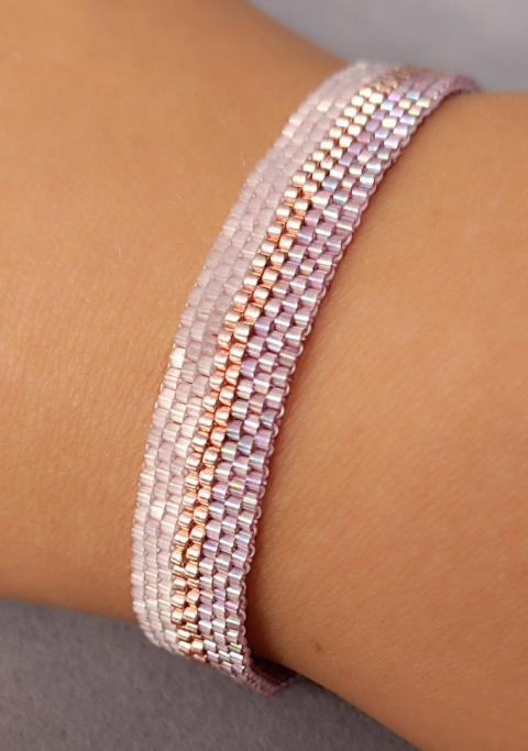 Różowa bransoletka tkana z koralików Subtelle Sparkle Różowa bransoletka tkana z koralików Subtelle Sparkle